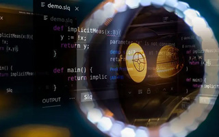 十堰 ,php声明和调用变量的符号是什么？